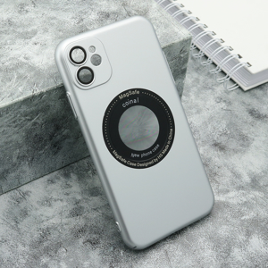 Slika od Futrola ELEGANT LOGO CUT za iPhone 11 (6.1) srebrna
