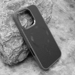 Slika od Futrola CARBON MagSafe za iPhone 16 Pro (6.3) siva (big camera)