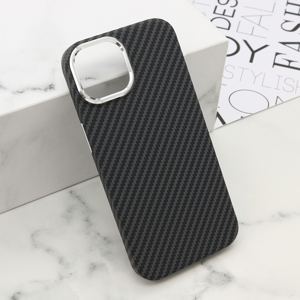 Slika od Futrola UrbanMesh za iPhone 15 (6.1) DZ02