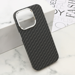 Slika od Futrola UrbanMesh za iPhone 15 Pro (6.1) DZ01