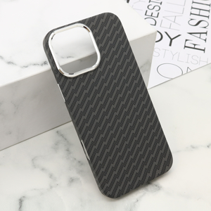 Slika od Futrola UrbanMesh za iPhone 16 Pro Max (6.9) DZ01