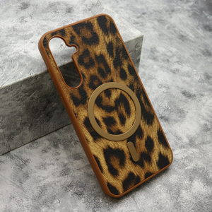 Slika od Futrola ROAR STYLE MagSafe za Samsung A556B Galaxy A55 5G braon