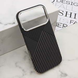 Slika od Futrola UrbanMesh MagSafe za iPhone 17 Pro (6.3) DZ03