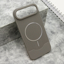Slika od Futrola URBAN EDGE Magsafe za iPhone 17 AIR (6.6) siva