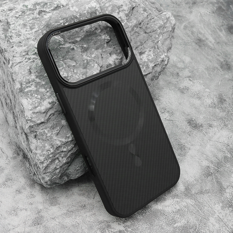 Slika od Futrola CARBON MagSafe za iphone 17 Pro Max (6.9) crna (big camera)
