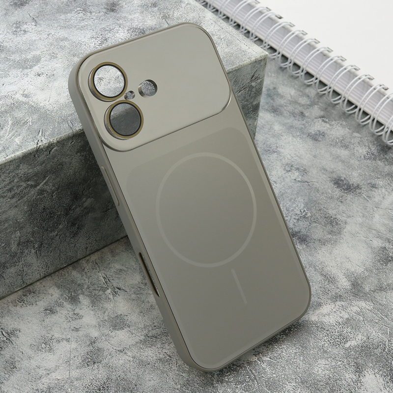 Slika od Futrola COLOR METAL MagSafe II za iPhone 17 (6.3) srebrna