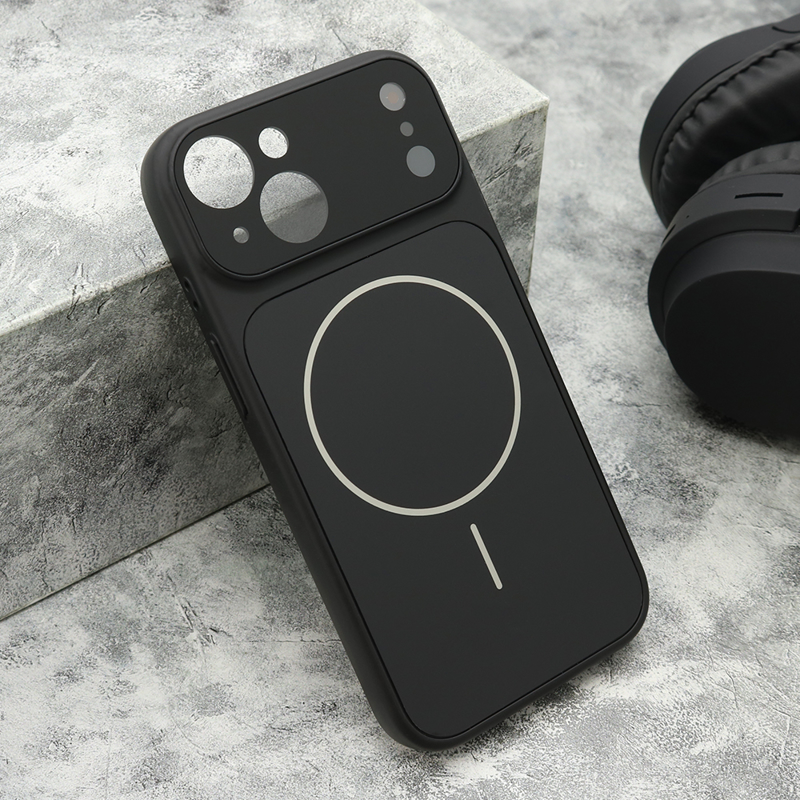 Slika od Futrola DEFINE MagSafe za iPhone 15 (6.1) crna