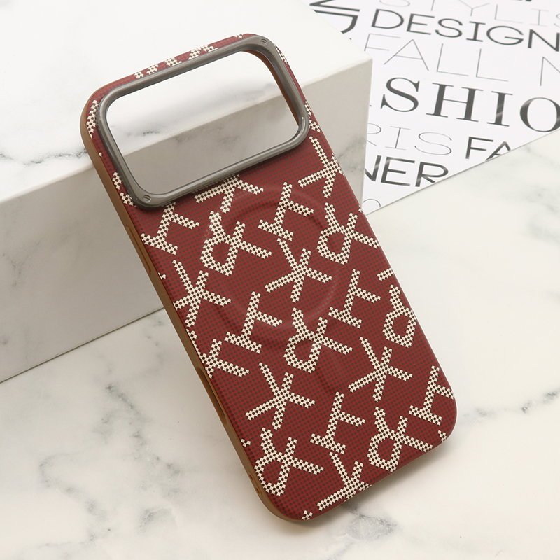 Slika od Futrola MONOGRAM MagSafe za iPhone 17 Pro Max (6.9) crvena