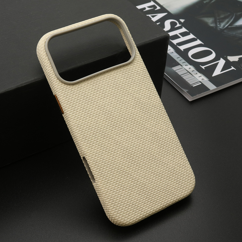 Slika od Futrola WOVEN TOUCH MagSafe za iPhone 17 Pro Max (6.9) krem