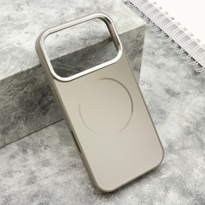 Slika od Futrola COLOR METAL MagSafe za iPhone 18 Pro (6.3) srebrna